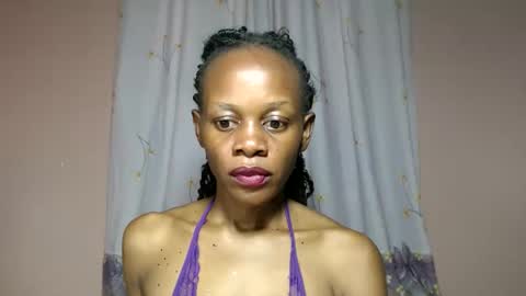 Snapshot of apple2561 chatting on 05-08-26, 03:39 apple2561 online show from 05-08-26, 03:39