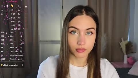 Vicki online show from 09-19-25, 09:11