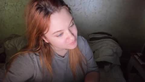 Snapshot of appleyummybuns chatting on 02-14-26, 01:19 appleyummybuns online show from 02-14-26, 01:19