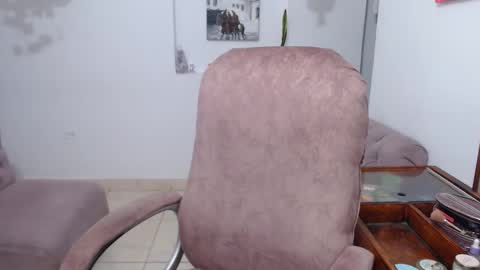 apprilfoxx online show from 11-12-25, 03:45