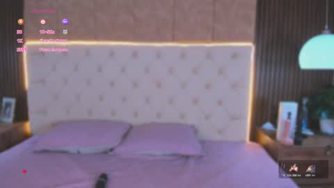 apriilfox online show from 04-09-26, 06:19