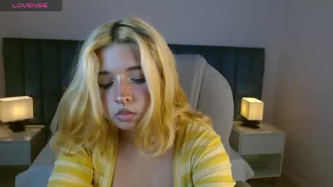 April Bunny online show from 02-03-25, 08:13