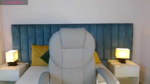 April Bunny online show from 03-03-25, 09:15