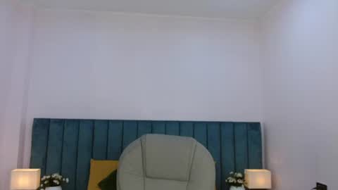 Snapshot of april__bunny chatting on 06-11-26, 12:32 April Bunny online show from 06-11-26, 12:32