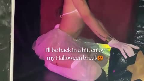   online show from 10-22-25, 12:05