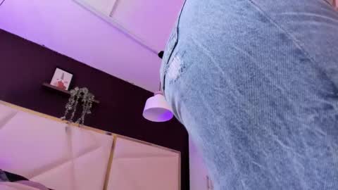 April online show from 11-26-25, 11:11