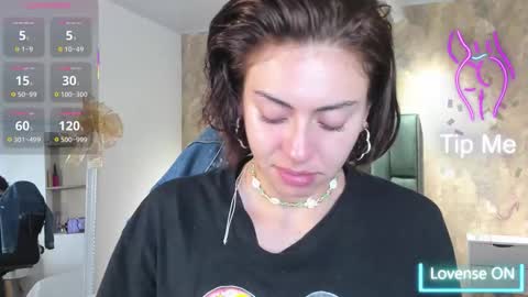  April  online show from 11-20-25, 01:44