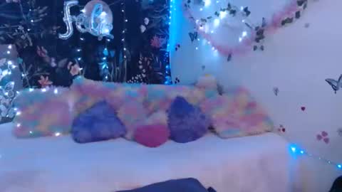 april_l6 online show from 03-12-26, 10:05