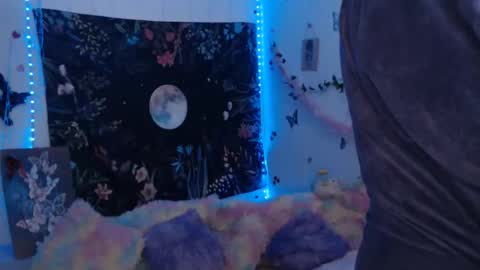 april_l6 online show from 04-01-26, 11:24