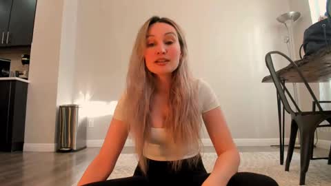 Snapshot of aprilaudrey_ chatting on 09-22-25, 11:07 Audrey Im usually online every single day except sundays from and 20 pm uk time online show from 09-22-25, 11:07