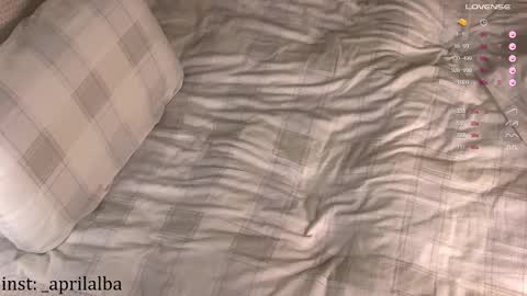 Snapshot of aprilinalba chatting on 01-09-25, 01:08 ALEKSANDRA POLYAKOVA online show from 01-09-25, 01:08