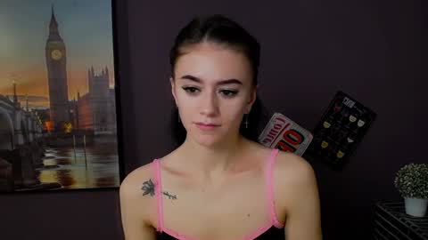 Snapshot of aprillswift_ chatting on 02-04-25, 07:22 Aprill online show from 02-04-25, 07:22