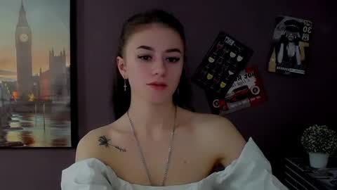 Snapshot of aprillswift_ chatting on 02-10-25, 03:21 Aprill online show from 02-10-25, 03:21