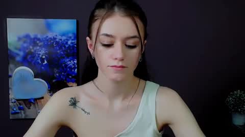 Snapshot of aprillswift_ chatting on 02-26-25, 07:16 Aprill online show from 02-26-25, 07:16