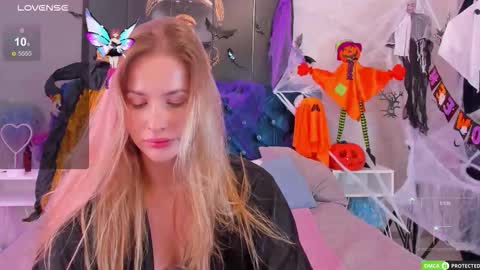 April online show from 10-25-25, 07:19