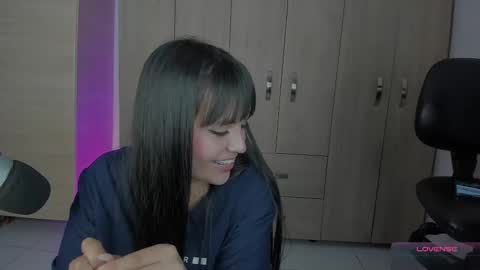 Snapshot of aprilpalmers chatting on 02-17-25, 02:20 Danna online show from 02-17-25, 02:20
