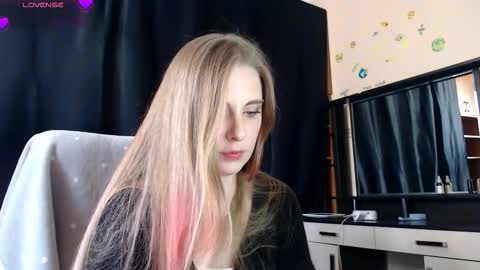 aqualen online show from 03-25-26, 10:43