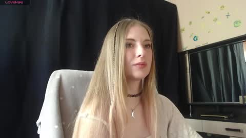 Snapshot of aqualen chatting on 05-16-26, 10:36 aqualen online show from 05-16-26, 10:36