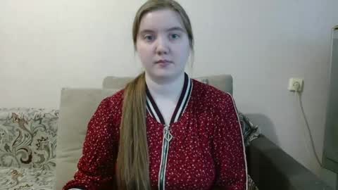 Snapshot of aquanarmin chatting on 05-20-26, 07:03 Josefin online show from 05-20-26, 07:03