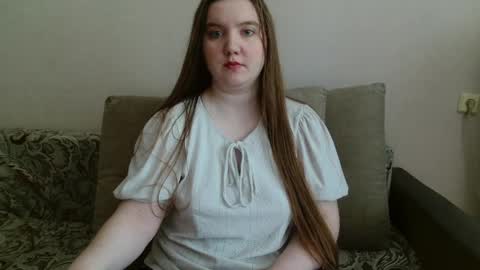 Snapshot of aquanarmin chatting on 05-27-26, 04:31 Josefin online show from 05-27-26, 04:31