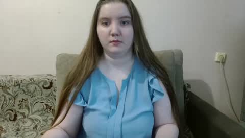 Snapshot of aquanarmin chatting on 06-15-26, 04:36 Josefin online show from 06-15-26, 04:36