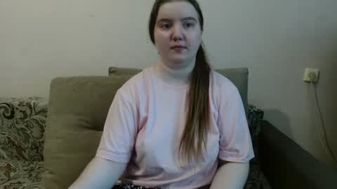 Snapshot of aquanarmin chatting on 06-17-26, 05:10 Josefin online show from 06-17-26, 05:10