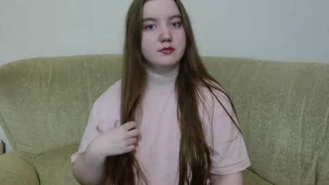 Snapshot of aquanarmin chatting on 06-23-26, 03:26 Josefin online show from 06-23-26, 03:26