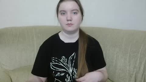 Snapshot of aquanarmin chatting on 07-05-26, 07:04 Josefin online show from 07-05-26, 07:04