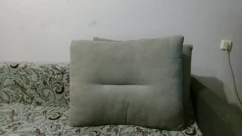 Snapshot of aquanarmin chatting on 07-18-26, 04:38 Josefin online show from 07-18-26, 04:38