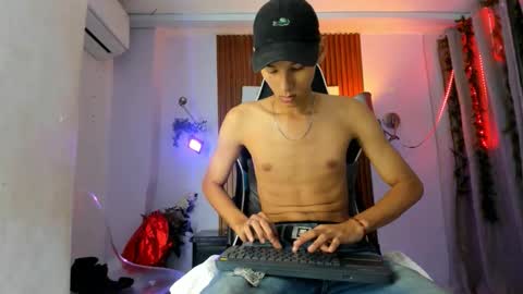 aquarius_xxx online show from 10-24-25, 11:39