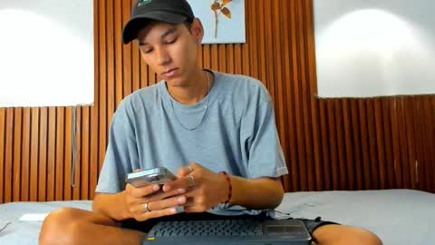 aquarius_xxx online show from 10-31-25, 11:55