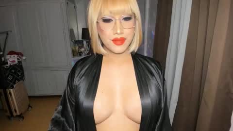 Alicia online show from 12-13-25, 09:31