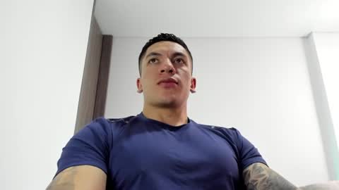 Snapshot of aquiles_51 chatting on 06-24-26, 06:51 Jonathan online show from 06-24-26, 06:51