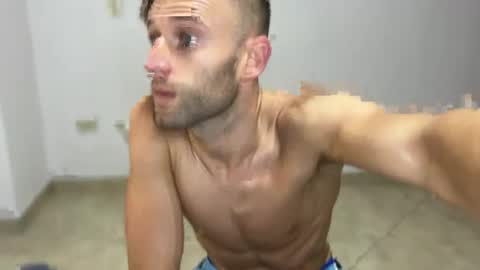 Snapshot of aquilesmade chatting on 12-10-24, 03:44 Aquilesmade online show from 12-10-24, 03:44