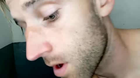 Snapshot of aquilesmade chatting on 11-10-25, 05:12 Aquilesmade online show from 11-10-25, 05:12