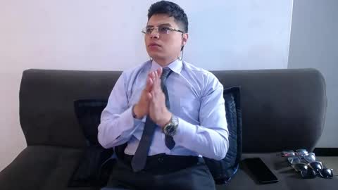 Snapshot of aquilestaylor chatting on 06-02-26, 12:29 aquilestaylor online show from 06-02-26, 12:29
