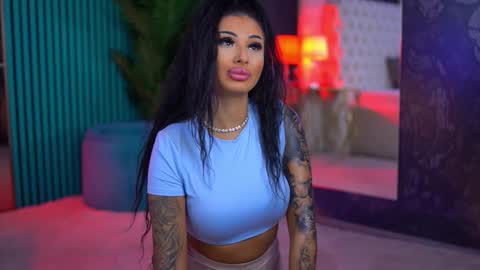 arabellaposh online show from 11-25-25, 06:13