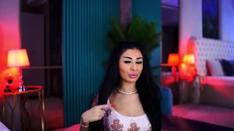 arabellaposh online show from 12-21-25, 05:58