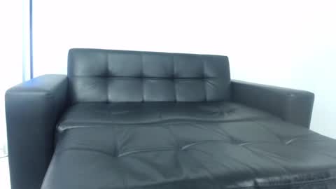 Snapshot of araboys chatting on 12-18-24, 02:17 Youssef Alkhoury online show from 12-18-24, 02:17