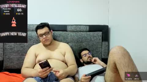 Snapshot of araboys chatting on 11-17-25, 02:28 Youssef Alkhoury online show from 11-17-25, 02:28