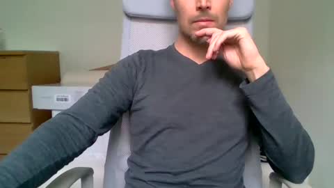 aragon9999 online show from 12-22-24, 11:00