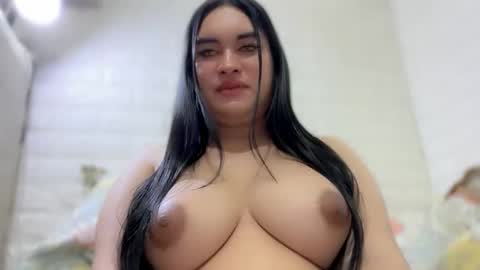 Snapshot of arahislovets chatting on 05-08-26, 05:02 arah online show from 05-08-26, 05:02