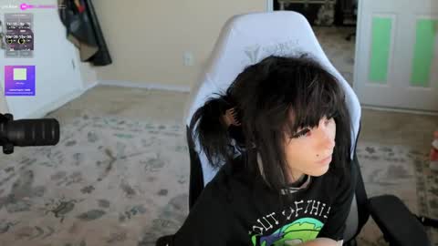 Archancel online show from 09-24-25, 03:04