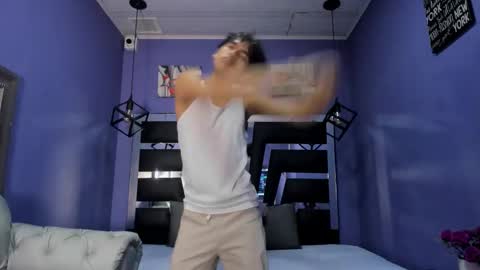 Archie online show from 03-26-26, 03:12