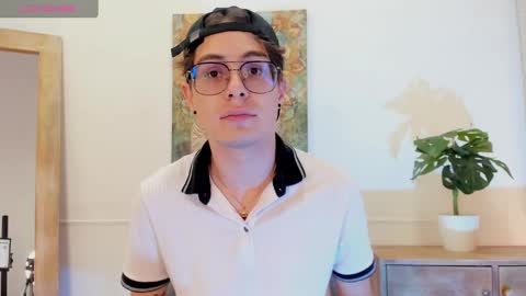 Archie online show from 01-23-25, 01:45