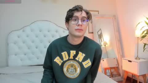 Archie online show from 02-08-25, 11:22