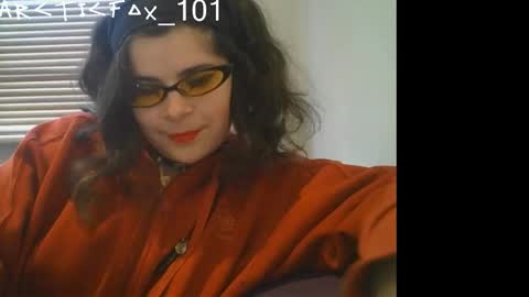 Snapshot of arcticfox_101 chatting on 03-17-26, 11:57 Daisy online show from 03-17-26, 11:57