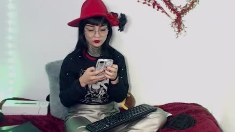 Snapshot of ardat_lili69 chatting on 11-28-25, 05:59 Ardat lili69 online show from 11-28-25, 05:59