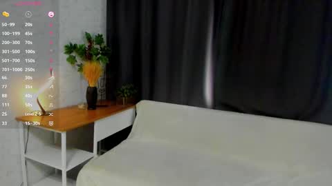 Amy online show from 10-15-25, 04:23