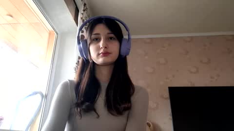 Snapshot of ardellridings chatting on 12-03-25, 11:08 Mia online show from 12-03-25, 11:08